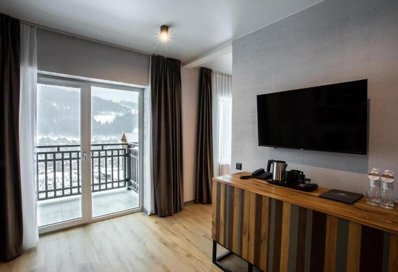 اتاق خانوادگی با چشمانداز کوه, Premium Club Spa