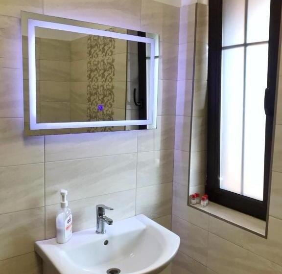 バルコニー付きスタンダードルーム, Pensiunea Armonia