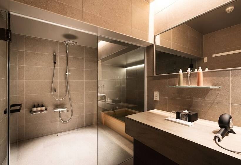 اتاق لوکس, Nazuna Obi Onsen Resort