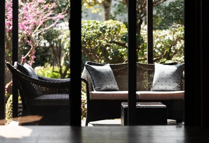 اتاق استاندارد با تخت بزرگ, Nazuna Obi Onsen Resort