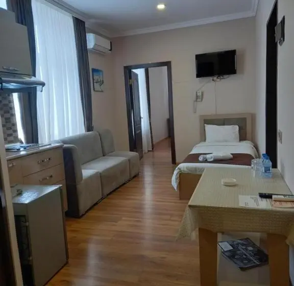 سوییت جونیور, Gold Hotel Quba