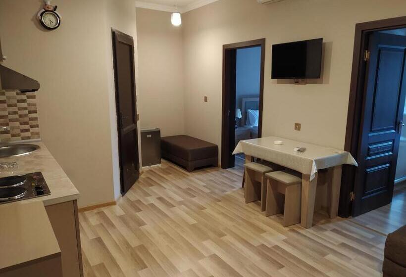 آپارتمان 2 خوابه, Gold Hotel Quba