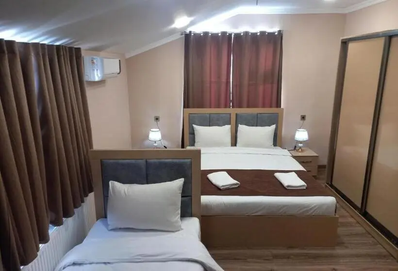 اتاق استاندارد سه نفره, Gold Hotel Quba