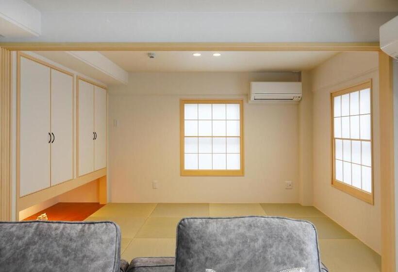 דירת חדר, コンドミニアムharu 那覇県庁前 201