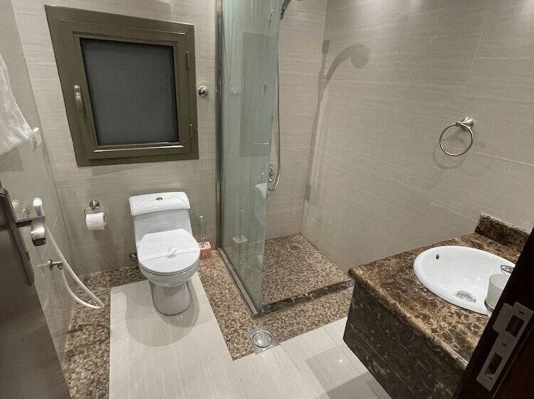 דירת שני חדרים, شقة فاخرة بالخبر  حي الحمراء