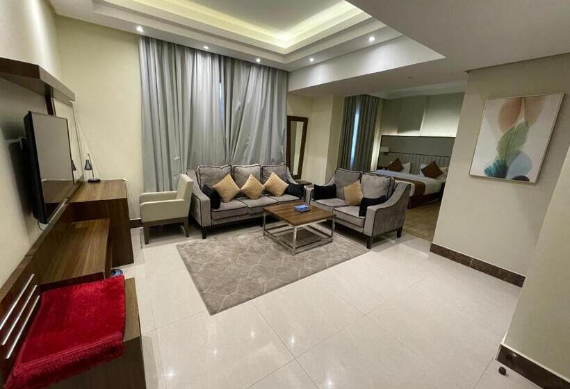 חדר דחוקס עם מיטת קינג, شقة فاخرة بالخبر  حي الحمراء