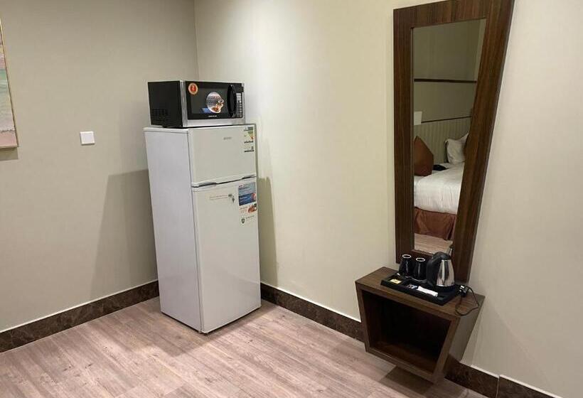 חדר סטנדרט, شقة فاخرة بالخبر  حي الحمراء