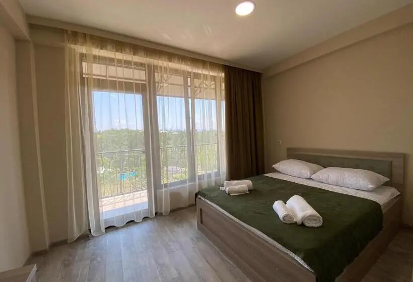 اتاق استاندارد با تراس, Lake House