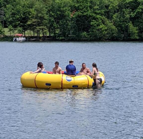 小型套房, Lake Shore Farm Inn