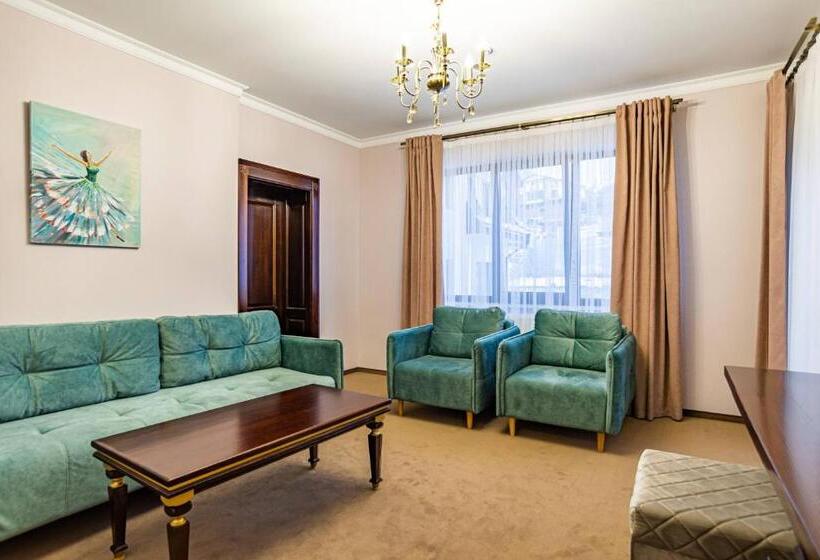 سوییت با چشم‌انداز کوه, Marion Spa Hotel & Spa   Renovation   Rooms, Spa Area, Swimming Pool, Reception, Restaurant, Lounge