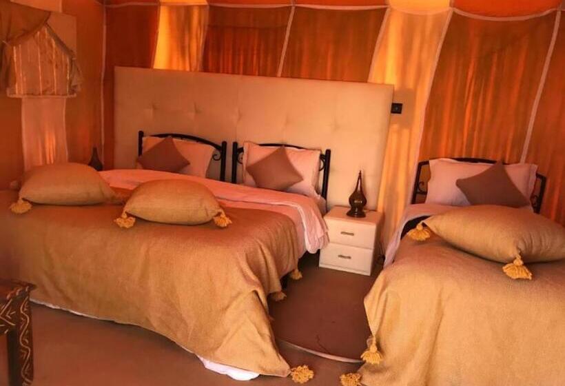 اتاق راحتی سه تخته, Merzouga Family Luxury Camp