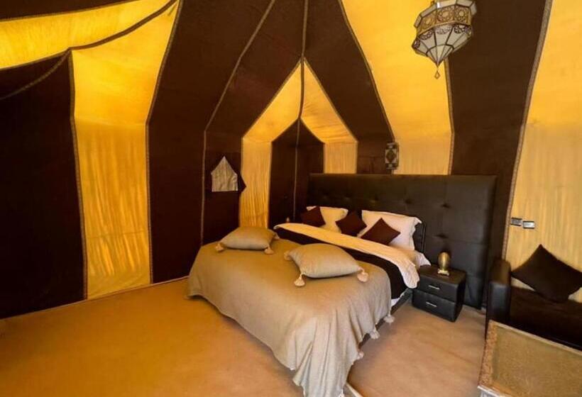 اتاق لوکس چهار تخته, Merzouga Family Luxury Camp