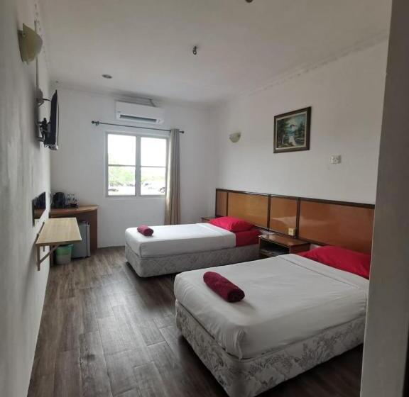 标准间, The Zuley Heritage