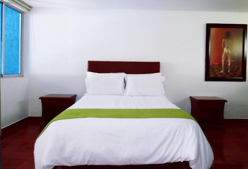 غرفة قياسية مزوَّدة بشُرفة, Villaloren