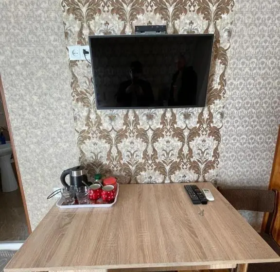 اتاق استاندارد با بالکن, Elco