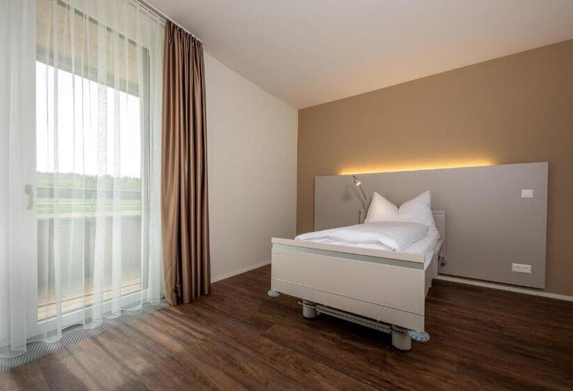 Апартаменты 1 Спальня, Pflegehotel Sutz Lattrigen