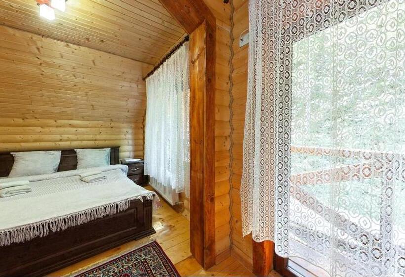 خانه 2 خوابه, Chalet Vedmezhe