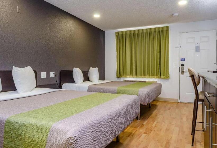 身障者適用スタンダードルーム, Studio 6 Fresno, Ca   Extended Stay