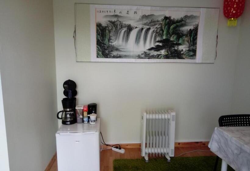 スタンダードルーム, Lin's B&b