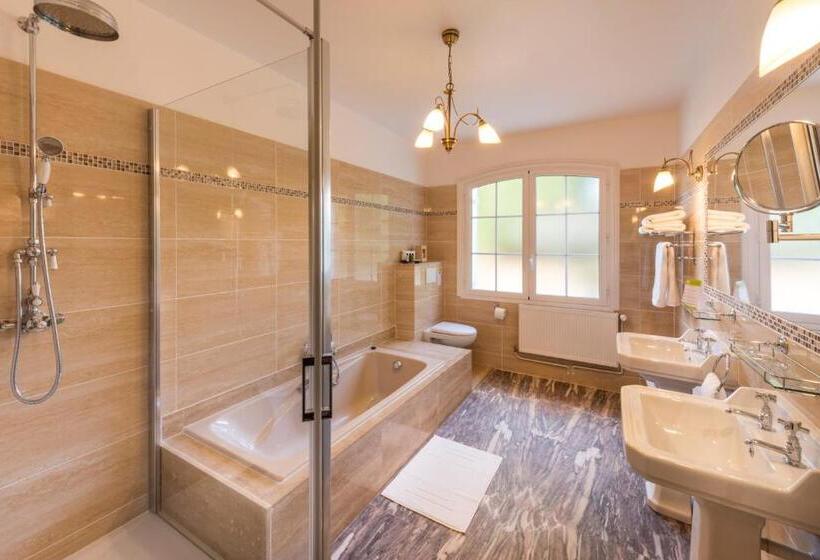 Стандартный Номер Кровать Кинг, Domaine Du Bois Des Anges