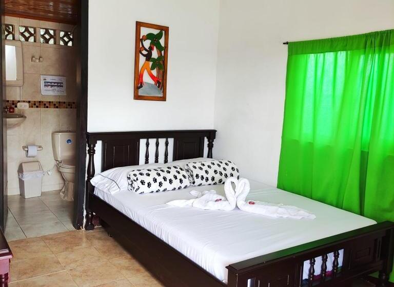 اتاق استاندارد, Campestre Alto Bonito Del Quindío