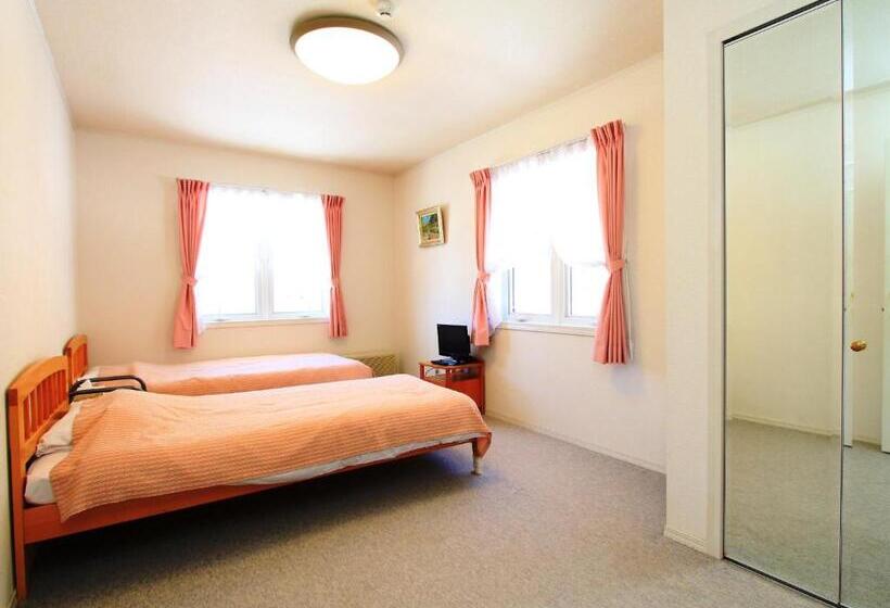 غرفة قياسية, Pension Himawari