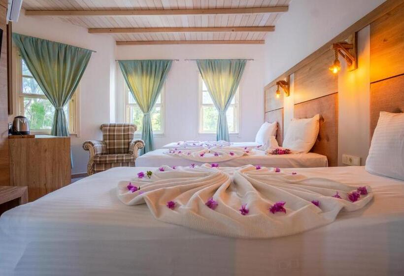 Трехместный Номер Superior, Museum Resort Spa