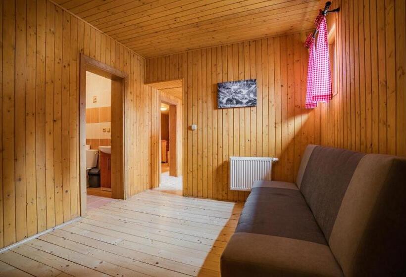 Четырехместный Номер Стандарт, Chata Magurka