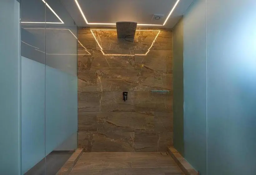 デラックススイート, Kaia Suites