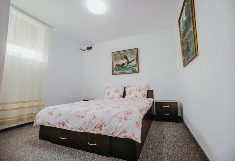 غرفة قياسية, Casa Dan & Lili