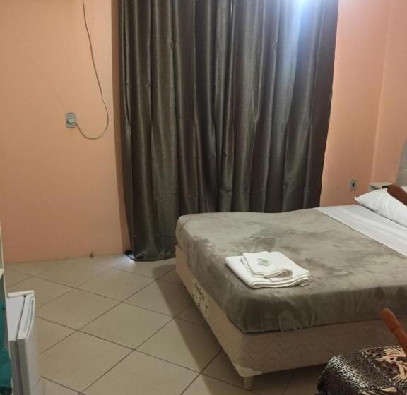 家庭间, Pousada Leitzke