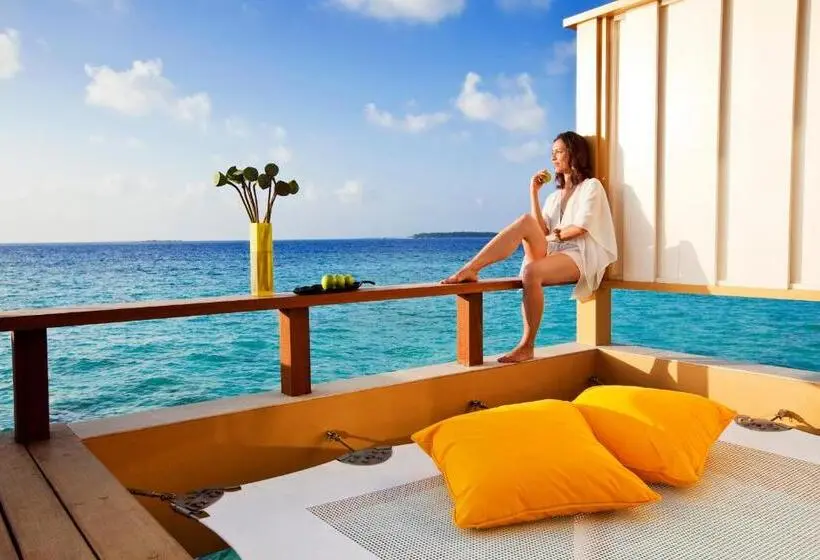 ویلا پریمیوم 1 خوابه, Angsana Velavaru   15 Percent Off On Return Sea Plane Transfers, Bookings & Stays Between 27 Dec 202