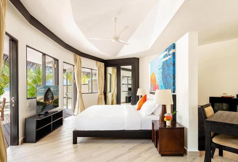 ویلای 3 خوابه با استخر, Angsana Velavaru   15 Percent Off On Return Sea Plane Transfers, Bookings & Stays Between 27 Dec 202