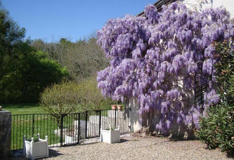 חדר משפחתי, Bois De Cadène