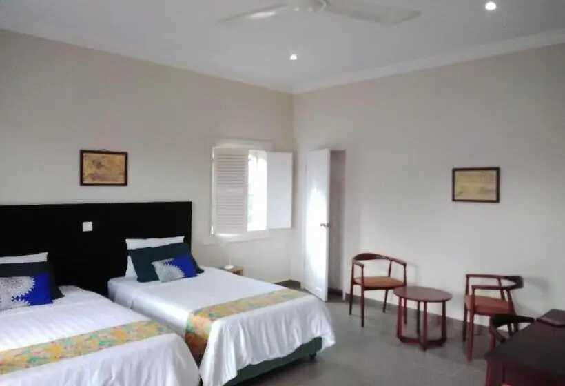 プールビュースタンダードルーム, Koh Ker Hotel And Restaurant