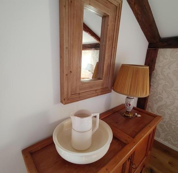 סוויטה דלוקס, Landgasthof Roderis