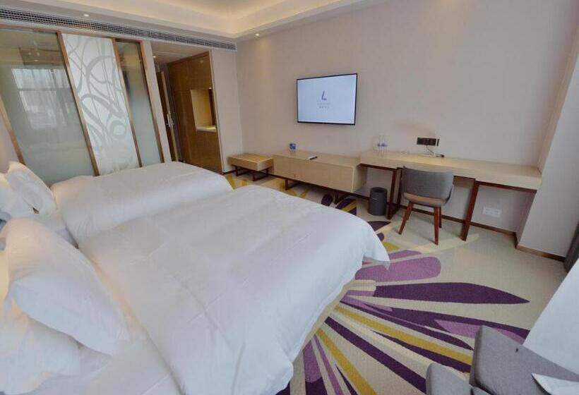 Номер Deluxe, Lavande Hotel Xingyi Jushan Avenue