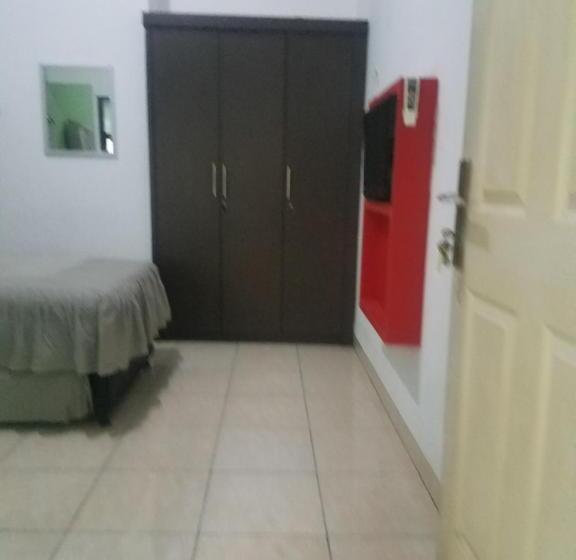 غرفة قياسية, Cendrawasih Syariah Homestay