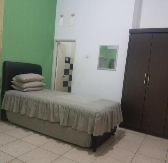 غرفة قياسية, Cendrawasih Syariah Homestay