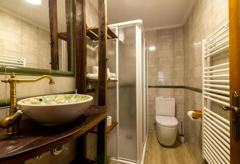 Standard-huone, Arialdegi