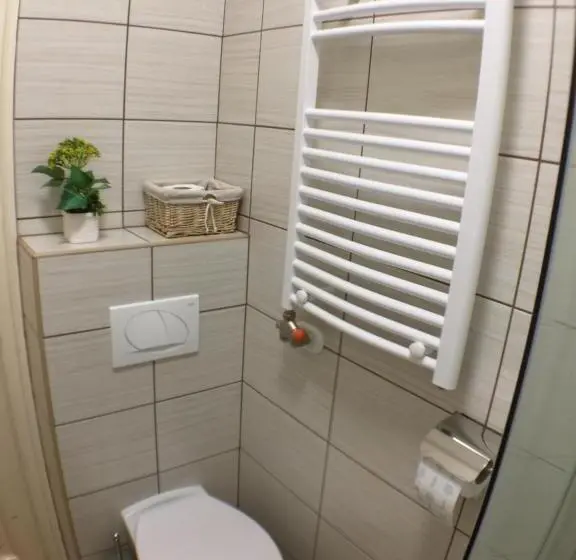 デラックスルーム, Patavár Panzió étterem