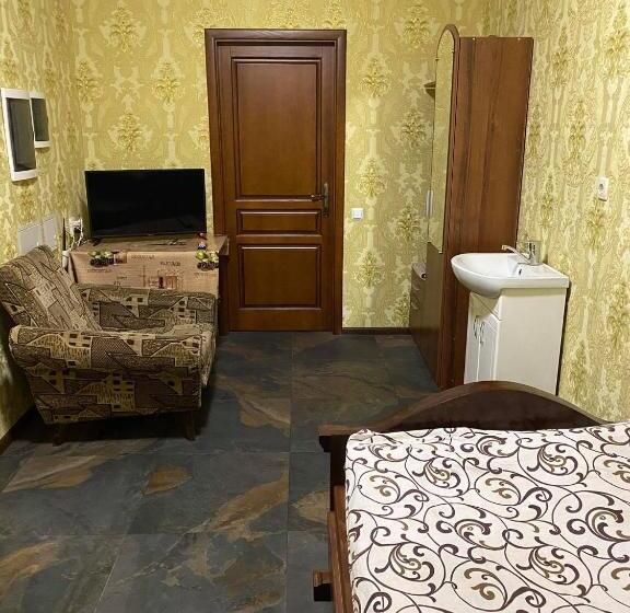 اتاق اکونومی یک تخته, готель гайсин ресторан