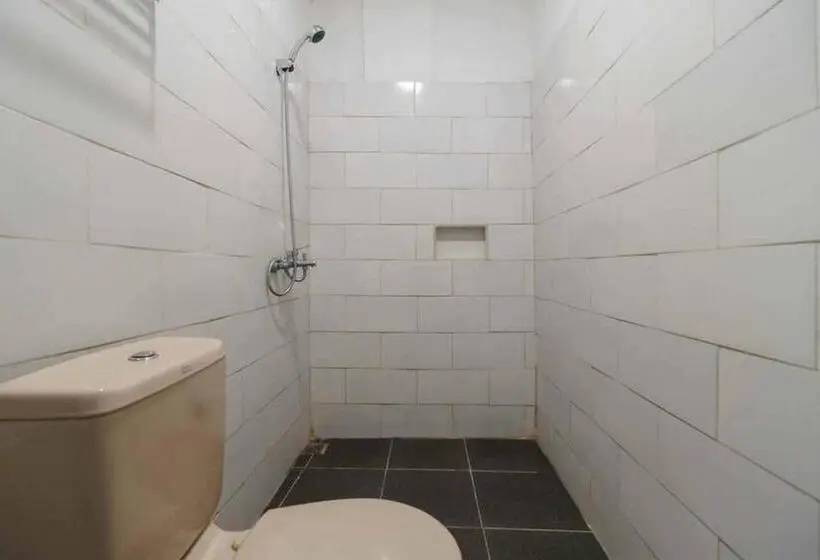 キングサイズベッドのデラックスルーム, Jotel Guest House Mitra Reddoorz
