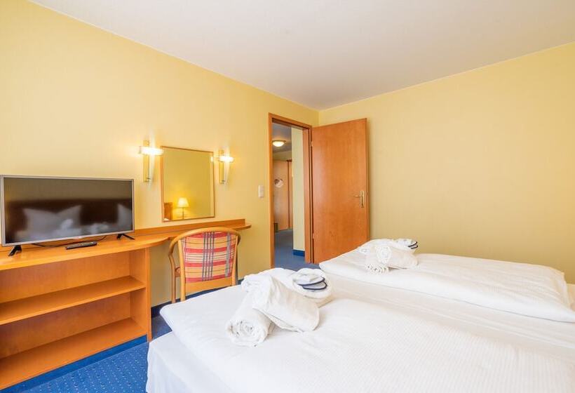 סוויטה דלוקס, Arkona Strand