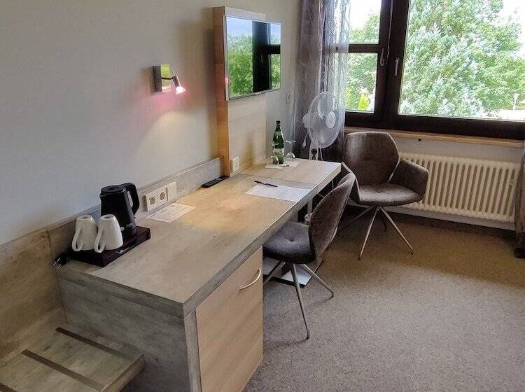 חדר סטנדרט, Burgstadt