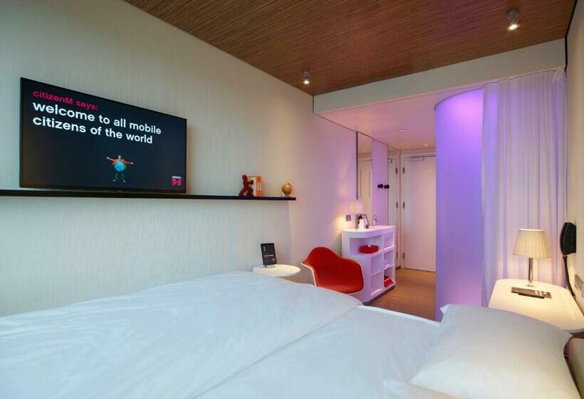 Standard Room King Size Bed, Citizenm Schiphol Airport