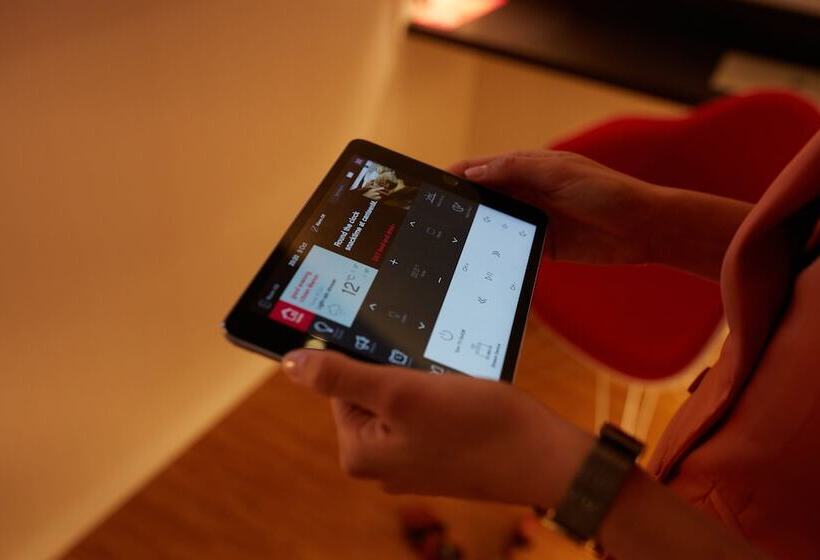 스탠다드 룸 킹사이즈 침대, Citizenm Schiphol Airport