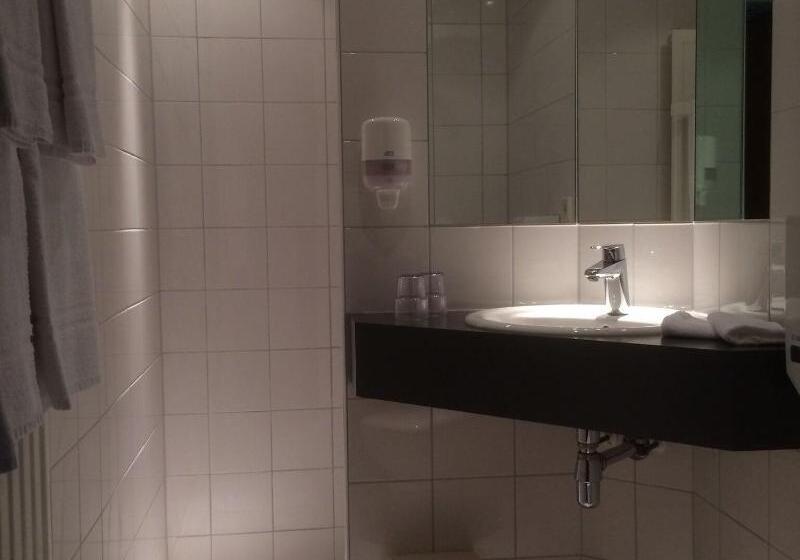 غرفة قياسية فردية, De Koophandel