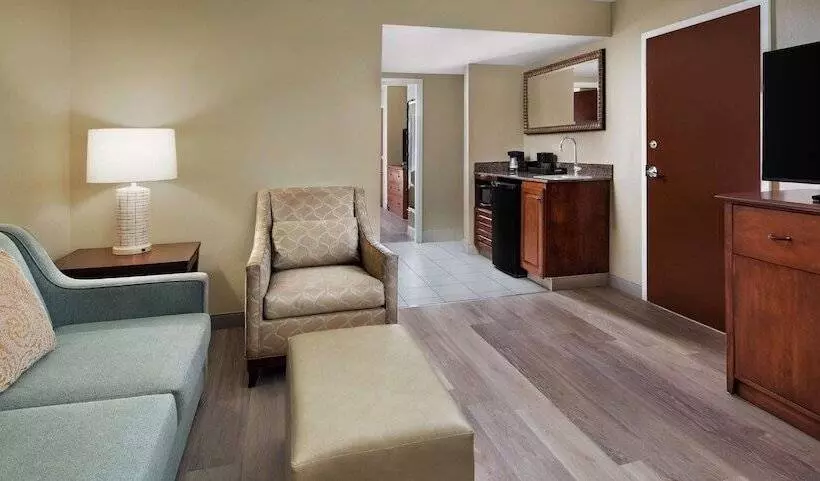 سوییت, Embassy Suites By Hilton Destin Miramar Beach