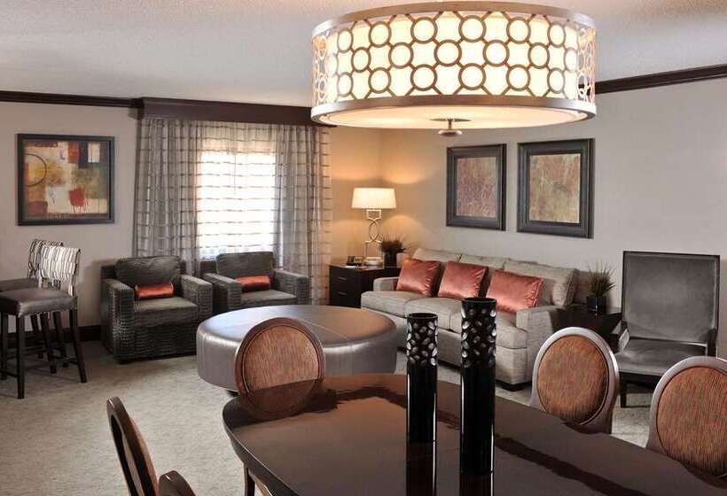 Люкс Кровать Кинг, Embassy Suites By Hilton Dulles North Loudoun